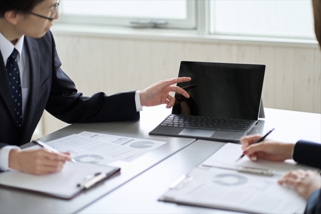 顧問弁護士の費用とその価値